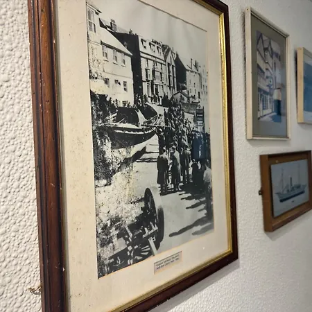 אורחן The London