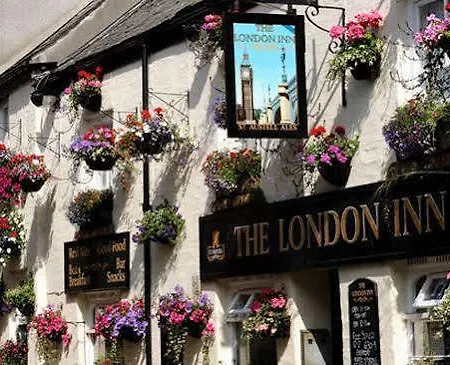The London פדסטואו